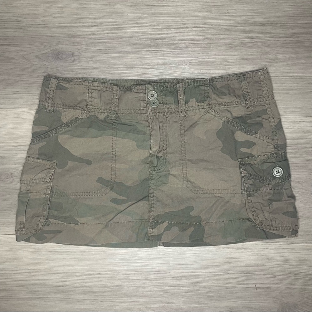 Vintage 90’s Y2K Forever 21 Micro Mini Skirt Medium Punk Grunge Goth Emo Camo